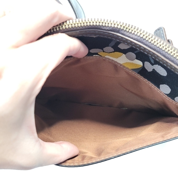 Fossil Coated Canvas Crossbody Purse - Leaf and Feather Print - Picture 7 of 7